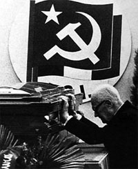 Pertini: l'ultimo saluto a Berlinguer