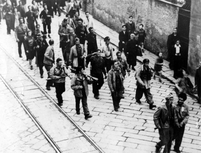 Sestri Ponente, 25 aprile 1945, partigiani della Brigata Buranello