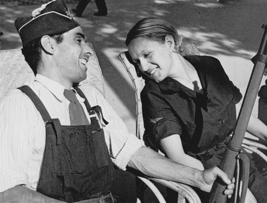 1936, Barcellona - foto di Robert Capa e Gerda Taro