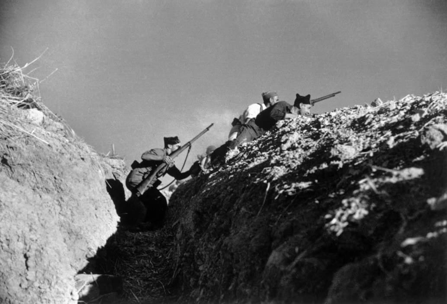 agosto 1936, fronte di Cordoba - foto di Robert Capa
