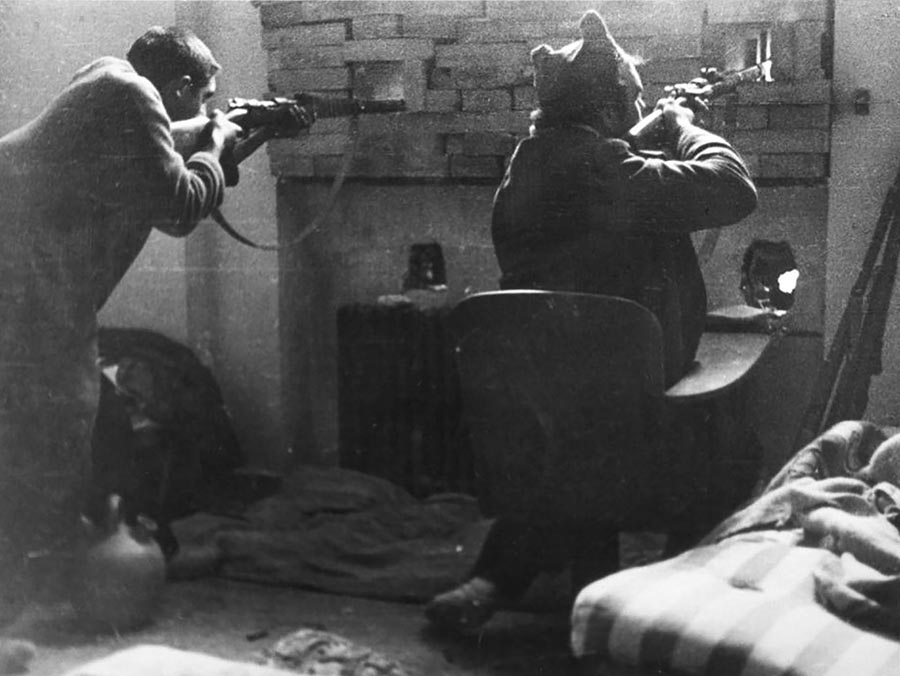1936, Madrid - foto di Robert Capa