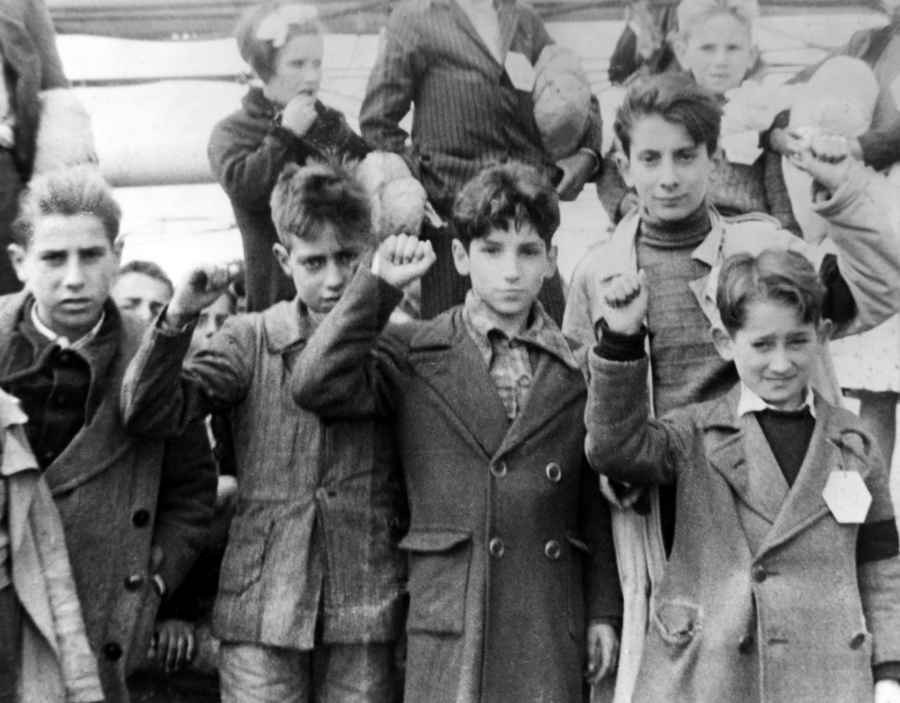 1937 foto di R. Capa