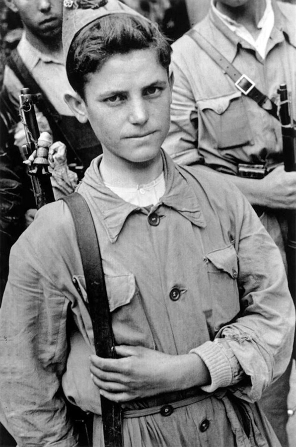 1936, Madrid - foto di Robert Capa