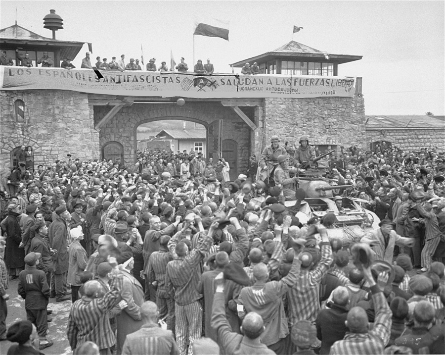 27 gennaio 1945: l'Armata Rossa libera Auschwitz